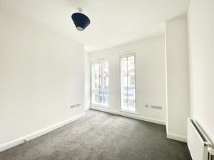 Photo 5- click for photo gallery